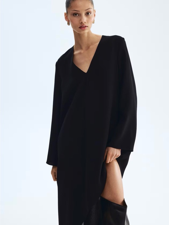 H&M Dresses & Skirts - H&M Asymmetrical V-neck Long Sleeve Dress NWT